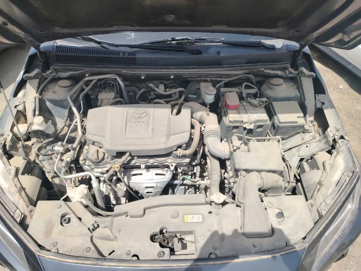 Car image 31