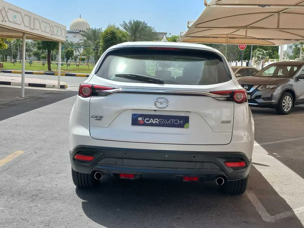 Car image 6