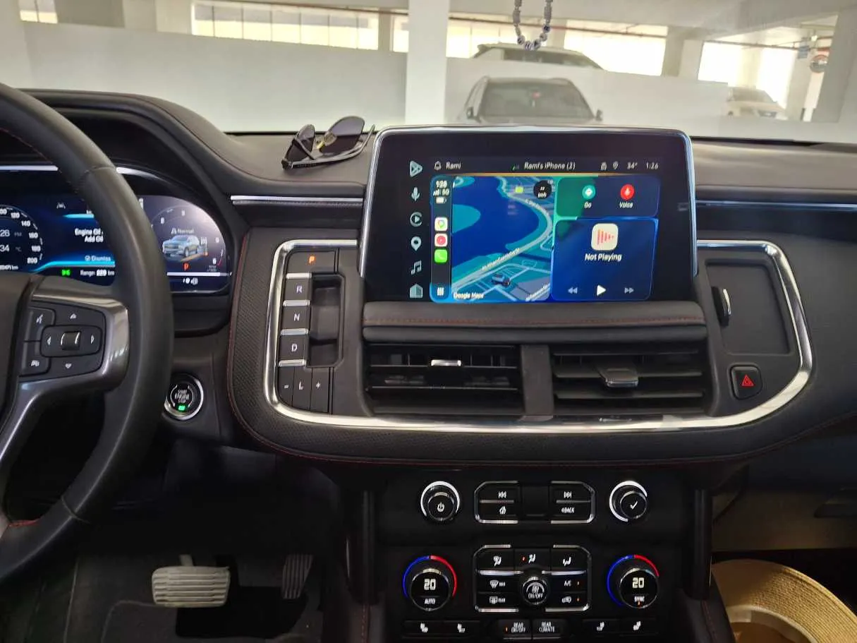 Car image 12