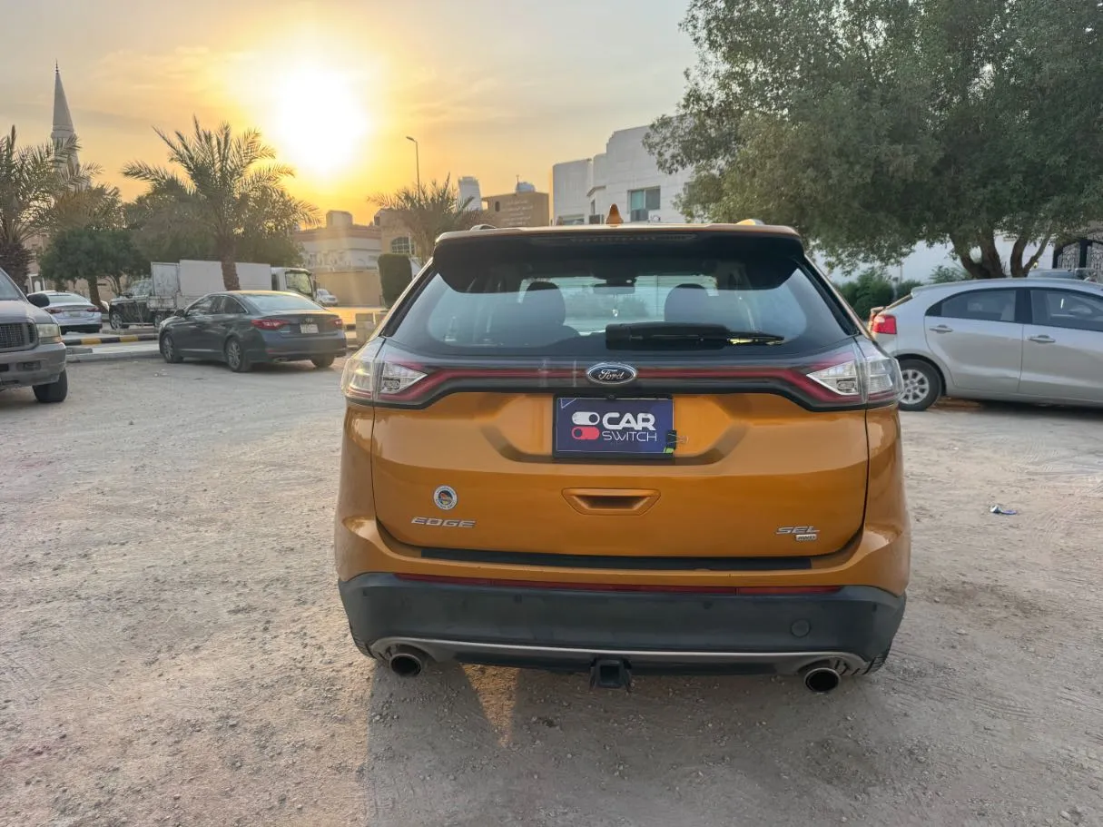 Car image 6