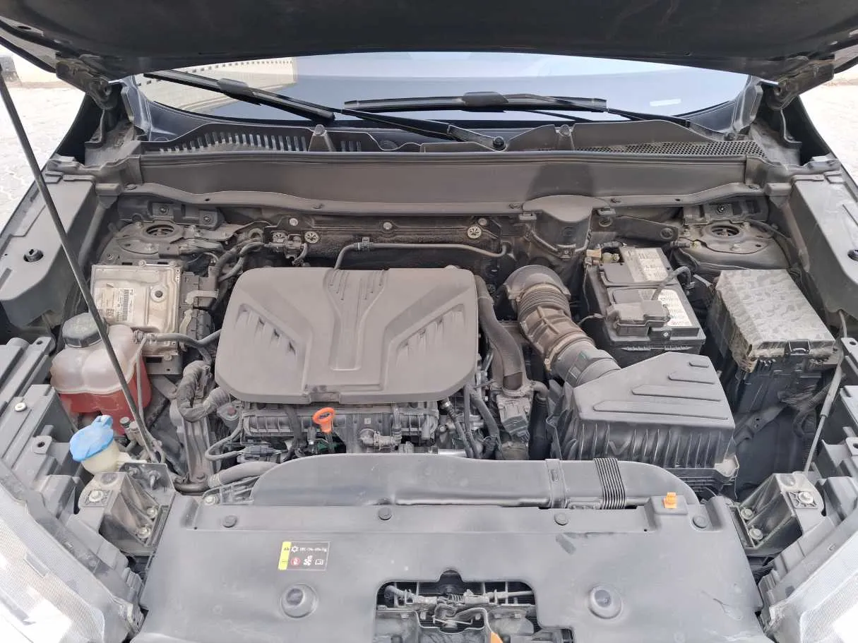 Car image 21