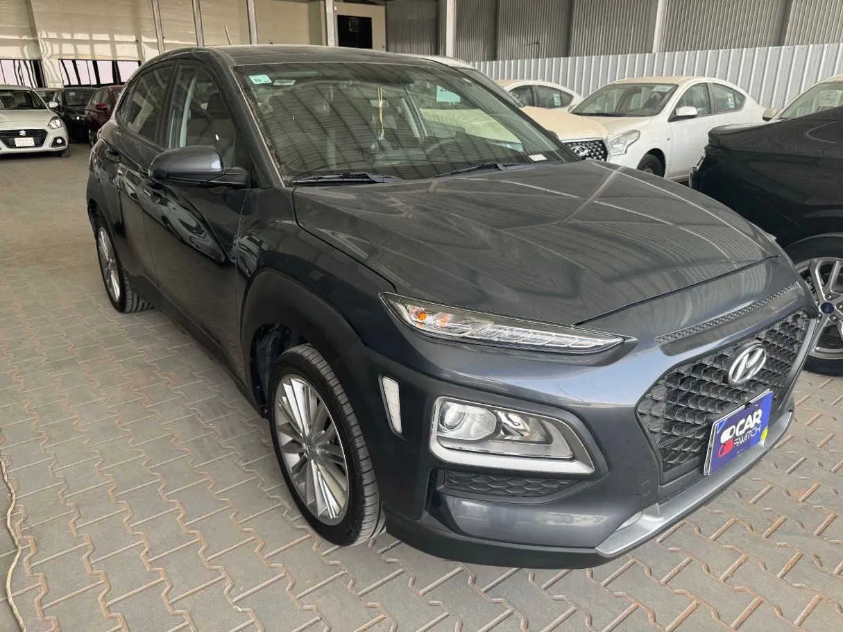 Car image 3