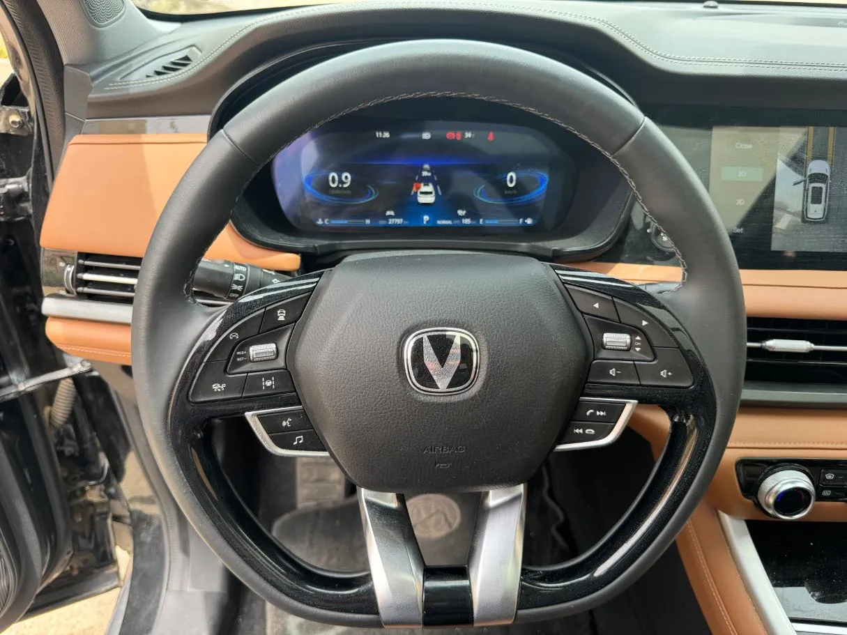 Car image 20