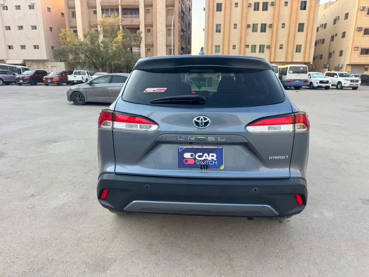 Car image 6