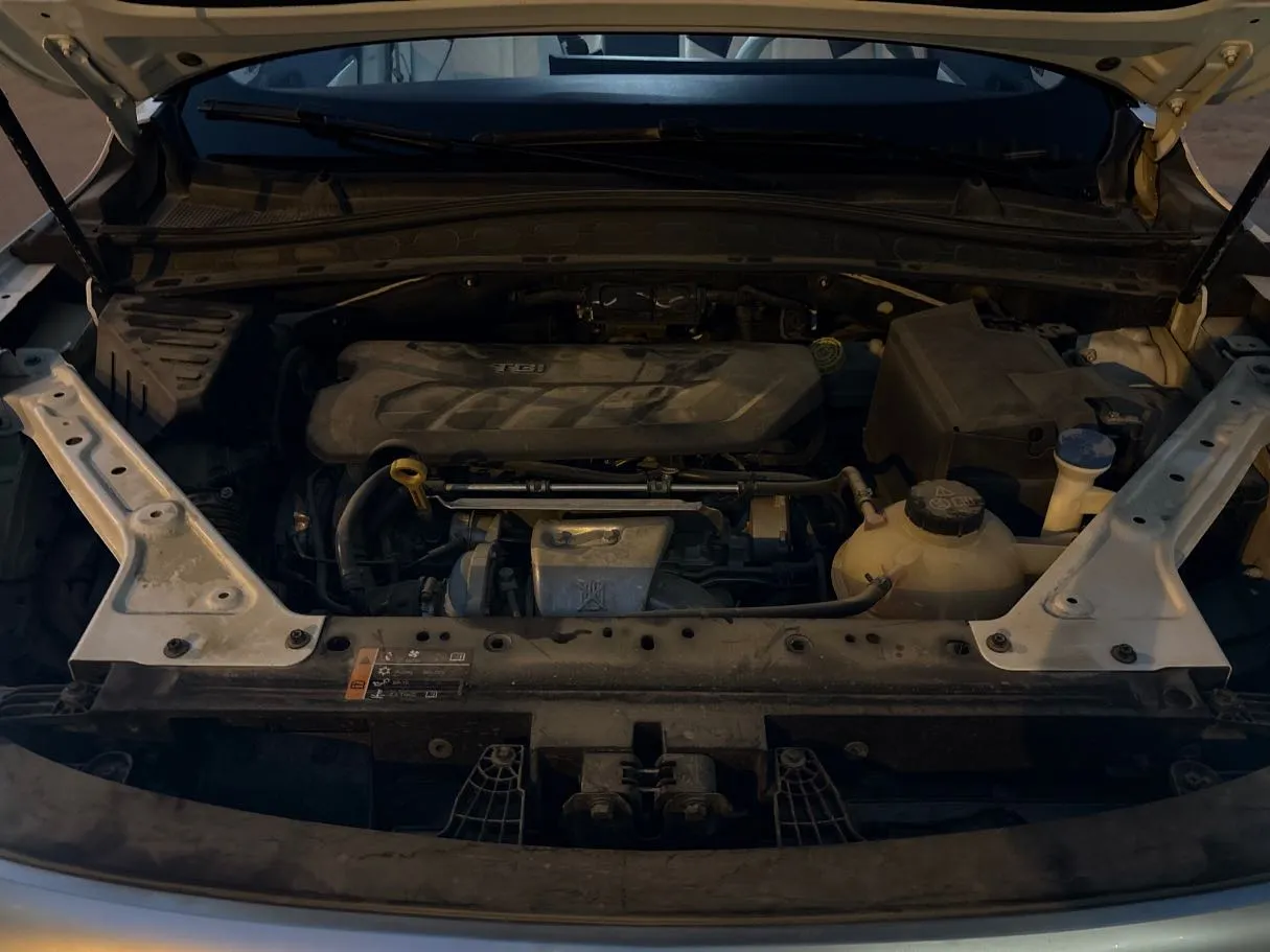 Car image 29