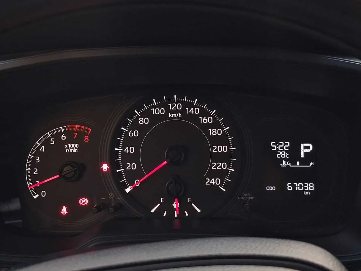 Car image 20