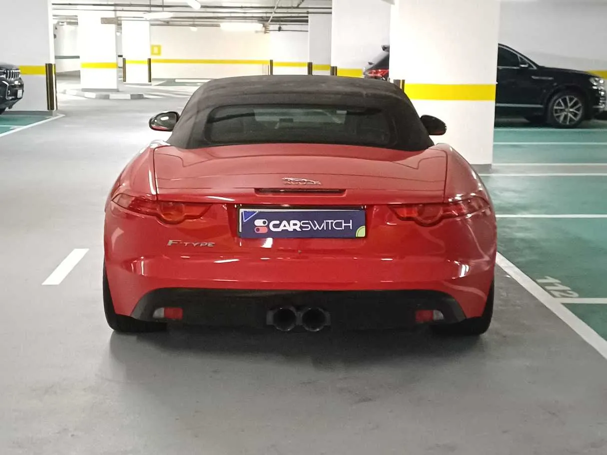 Car image 6