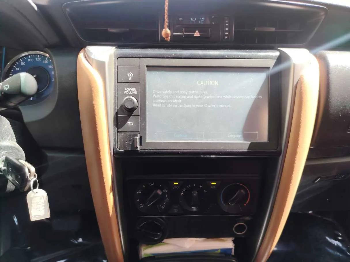 Car image 20