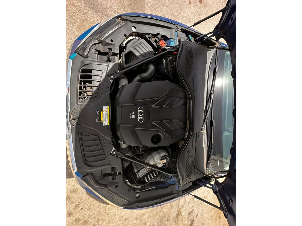 Car image 29