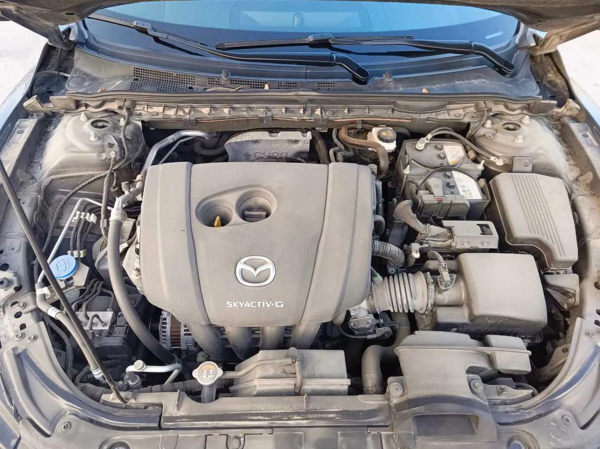 Car image 39