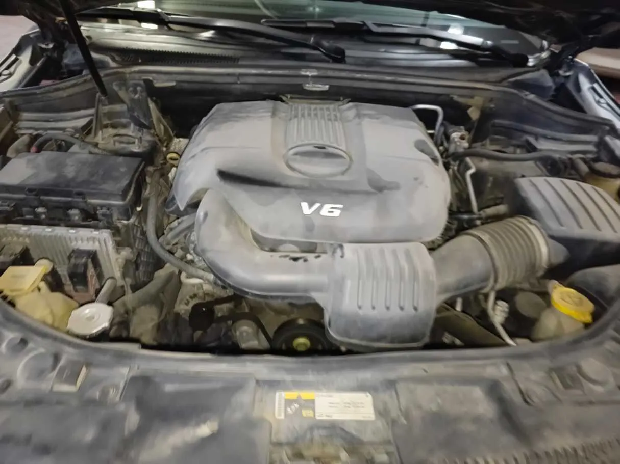Car image 31