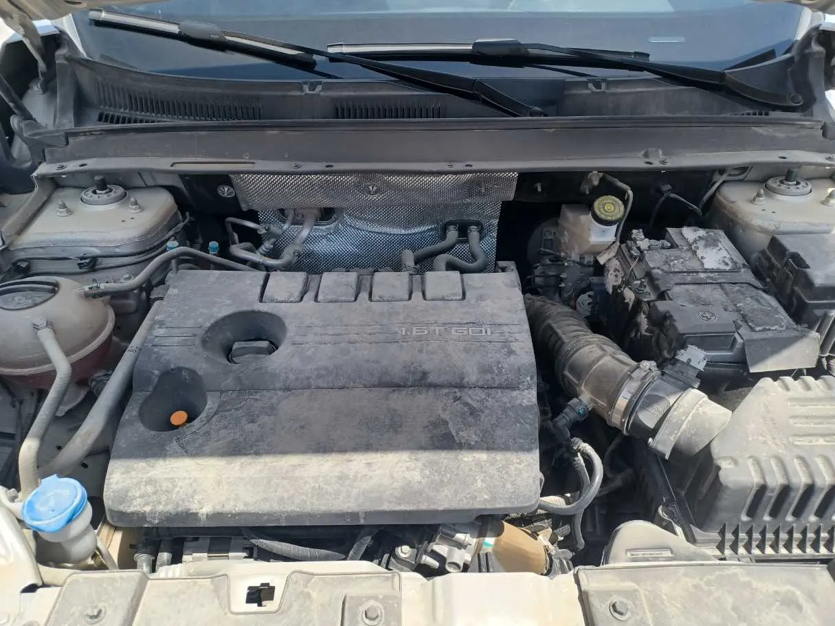 Car image 21