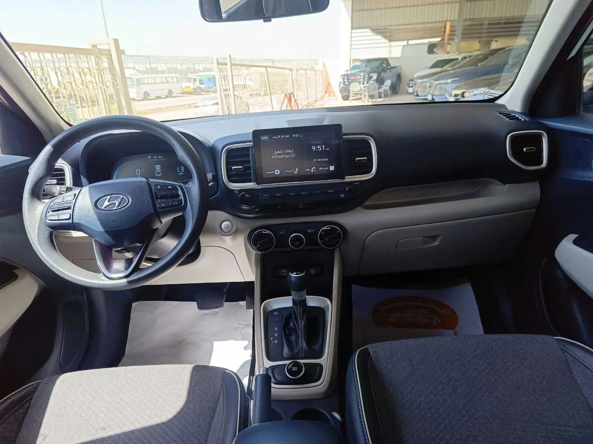 Car image 22