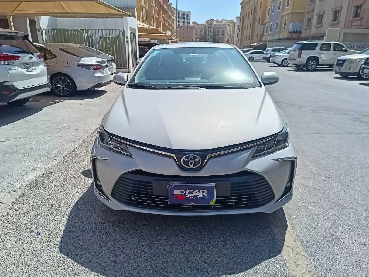 Car image 2