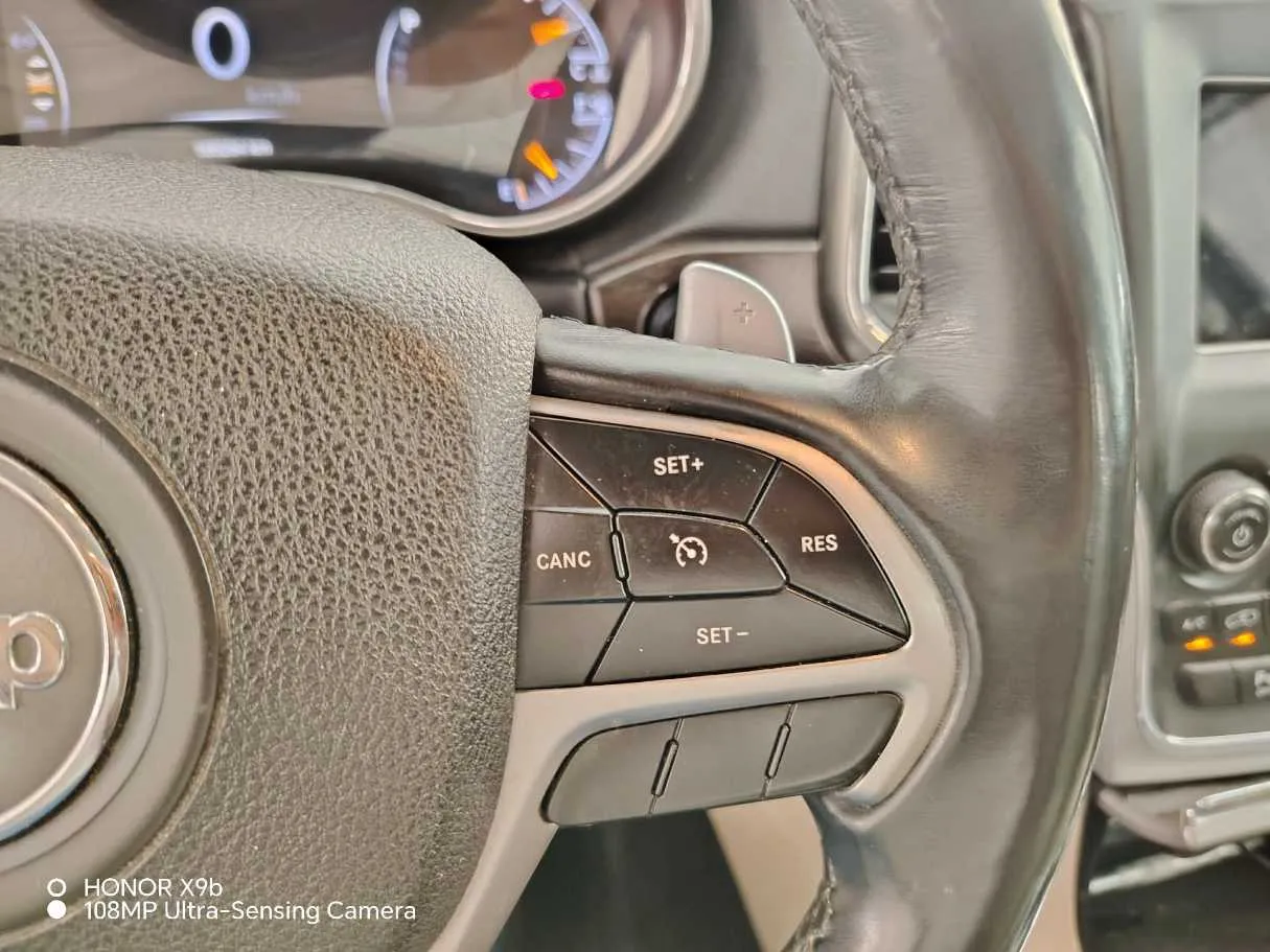 Car image 39