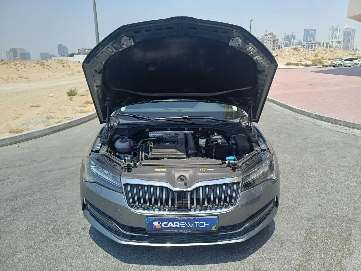 Car image 22
