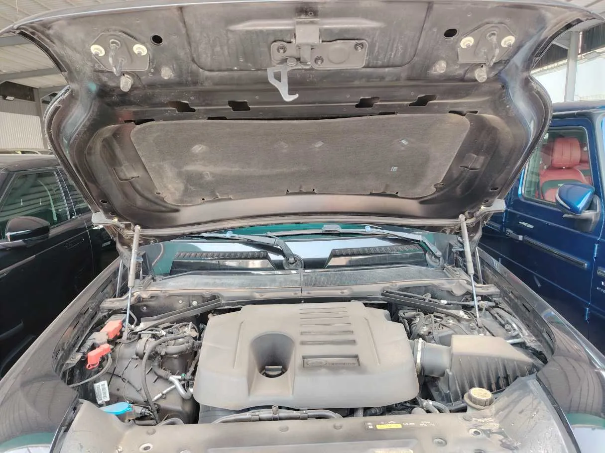 Car image 33