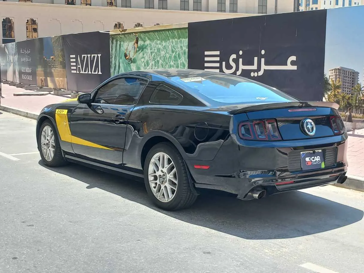 Car image 7