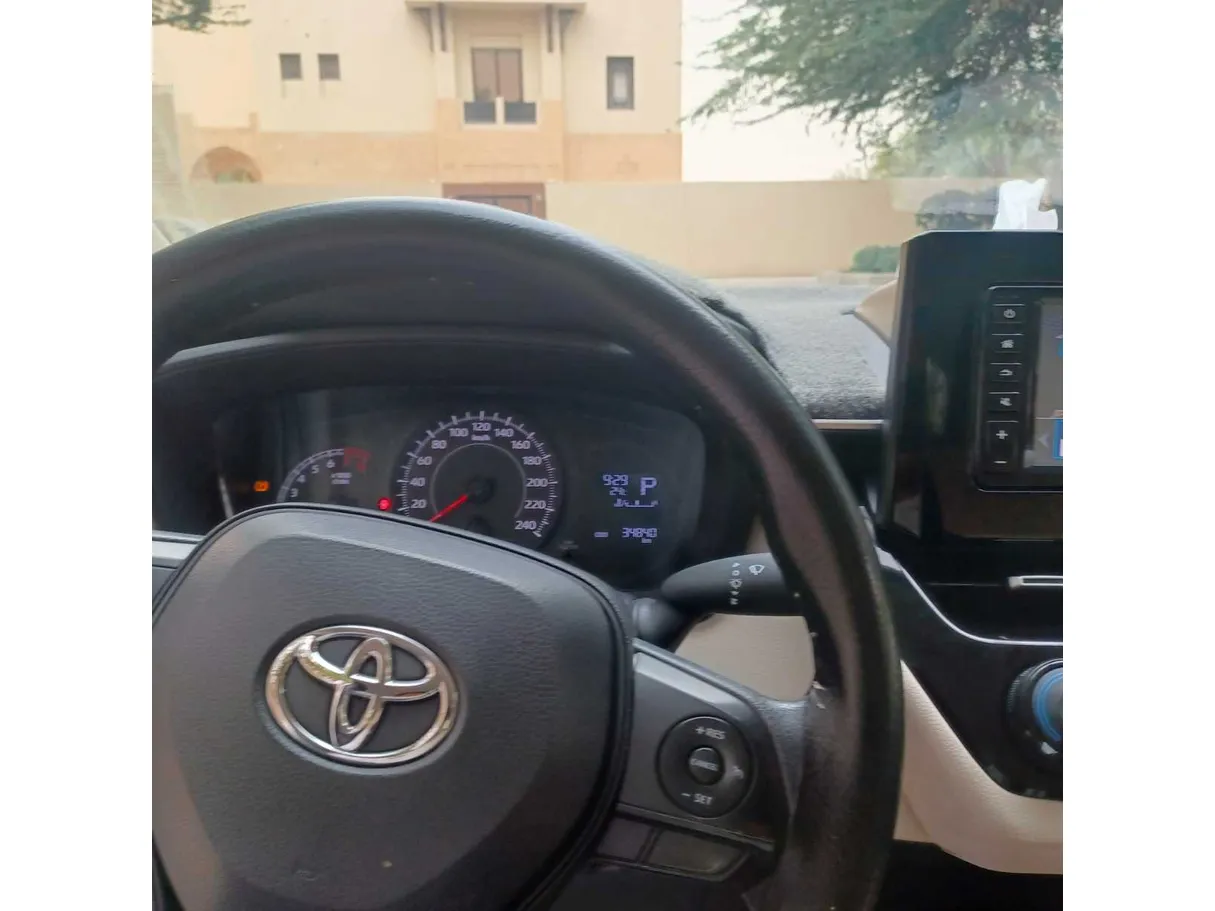 Car image 20