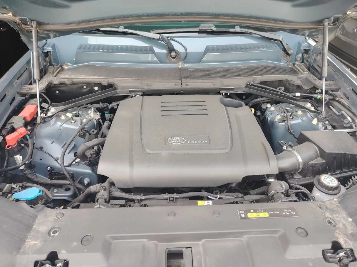 Car image 37