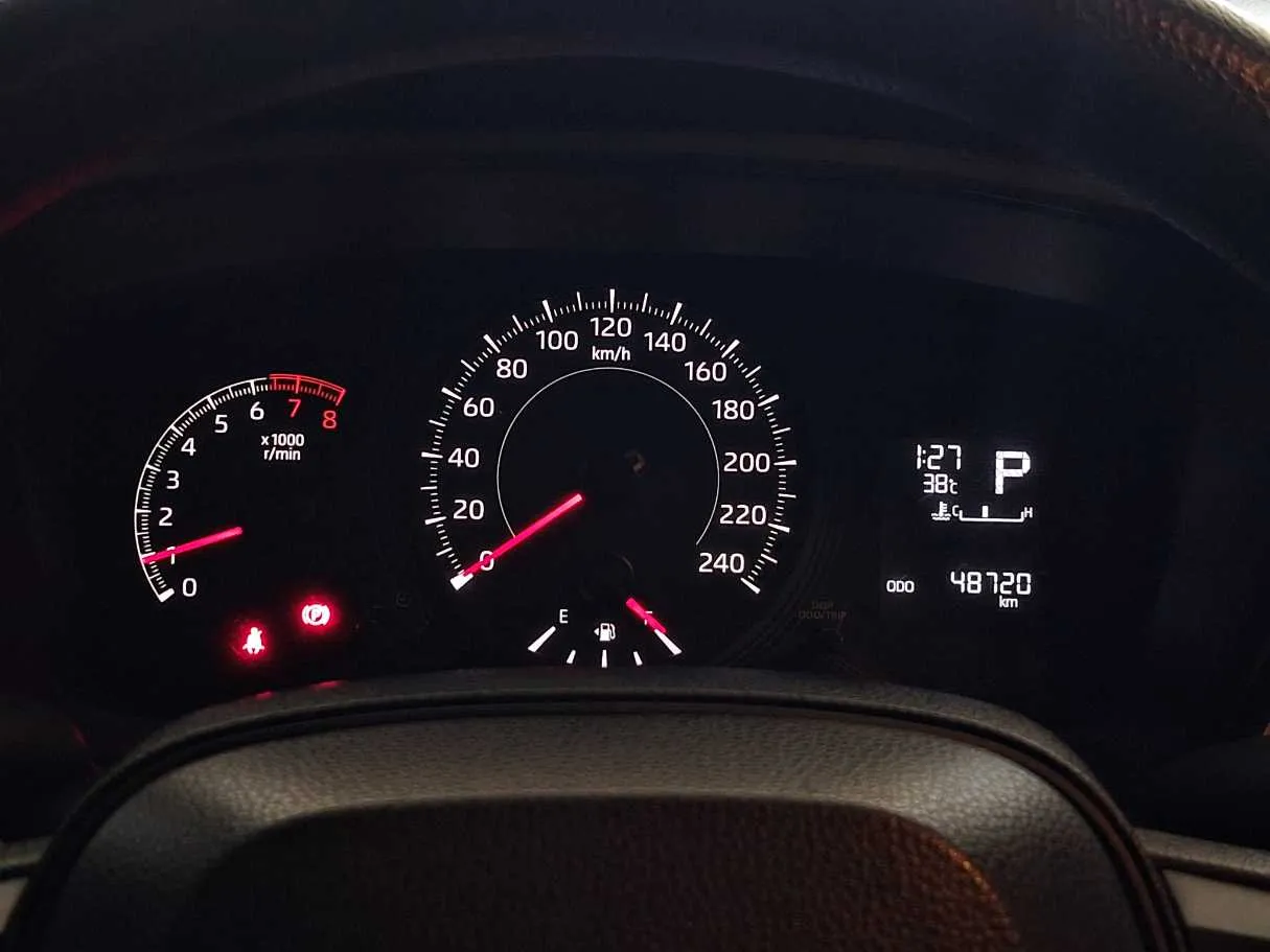 Car image 20