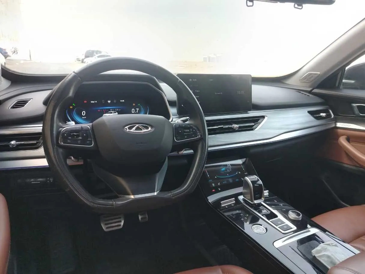 Car image 36