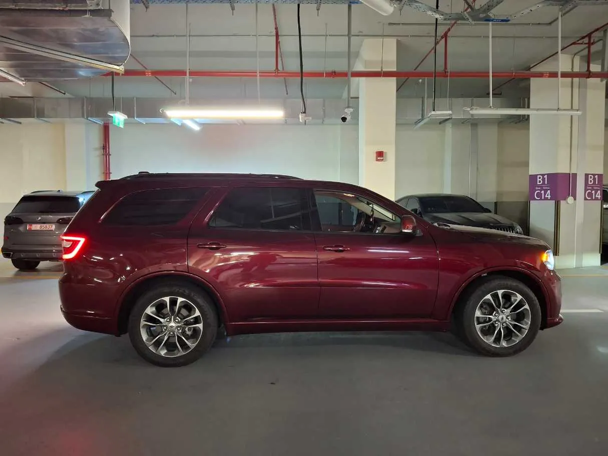 Car image 8