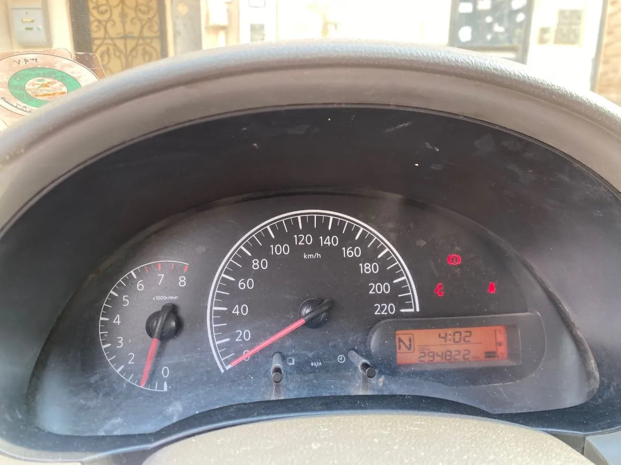 Car image 17