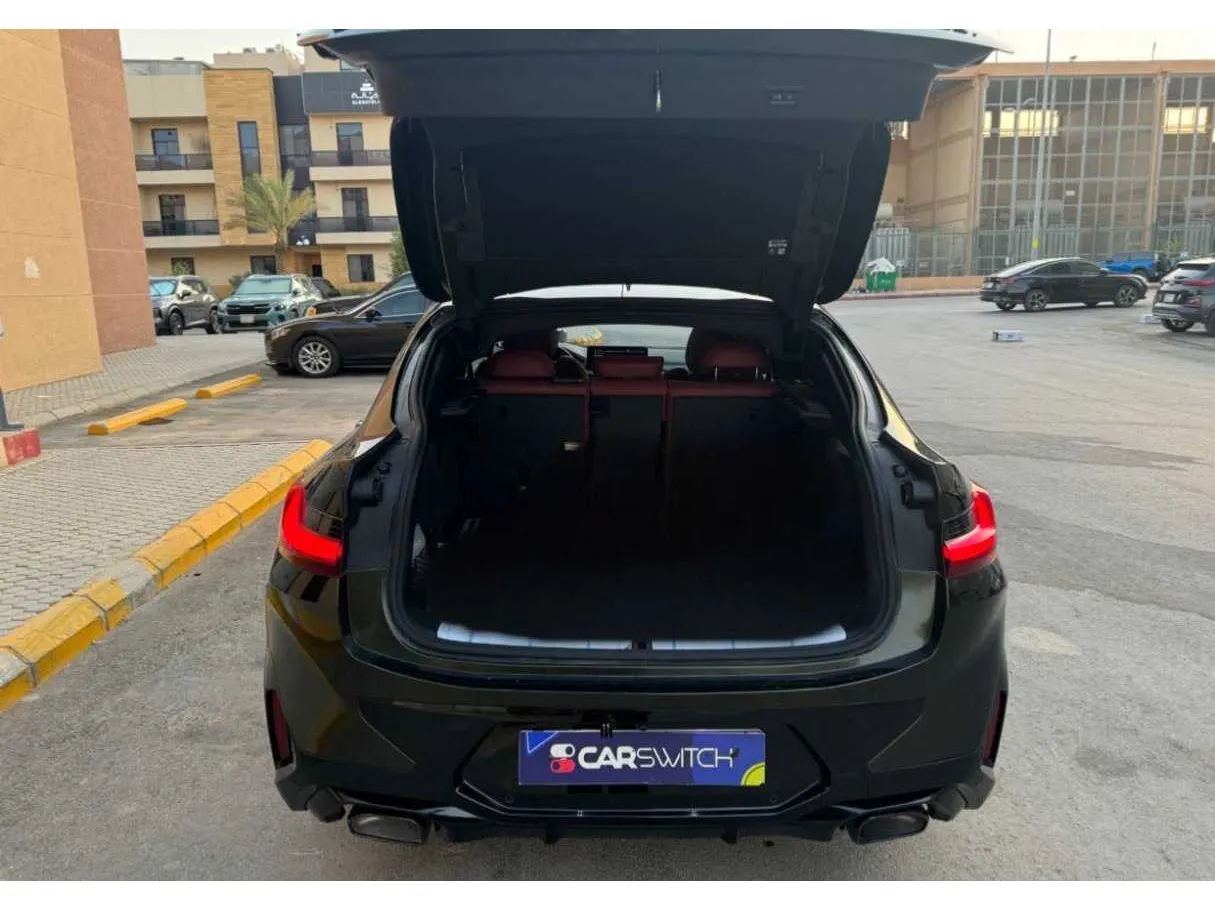 Car image 22
