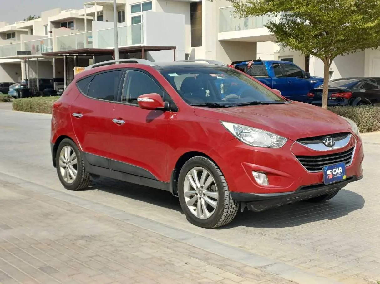 Car image 3