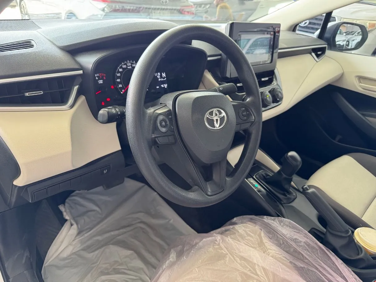 Car image 7