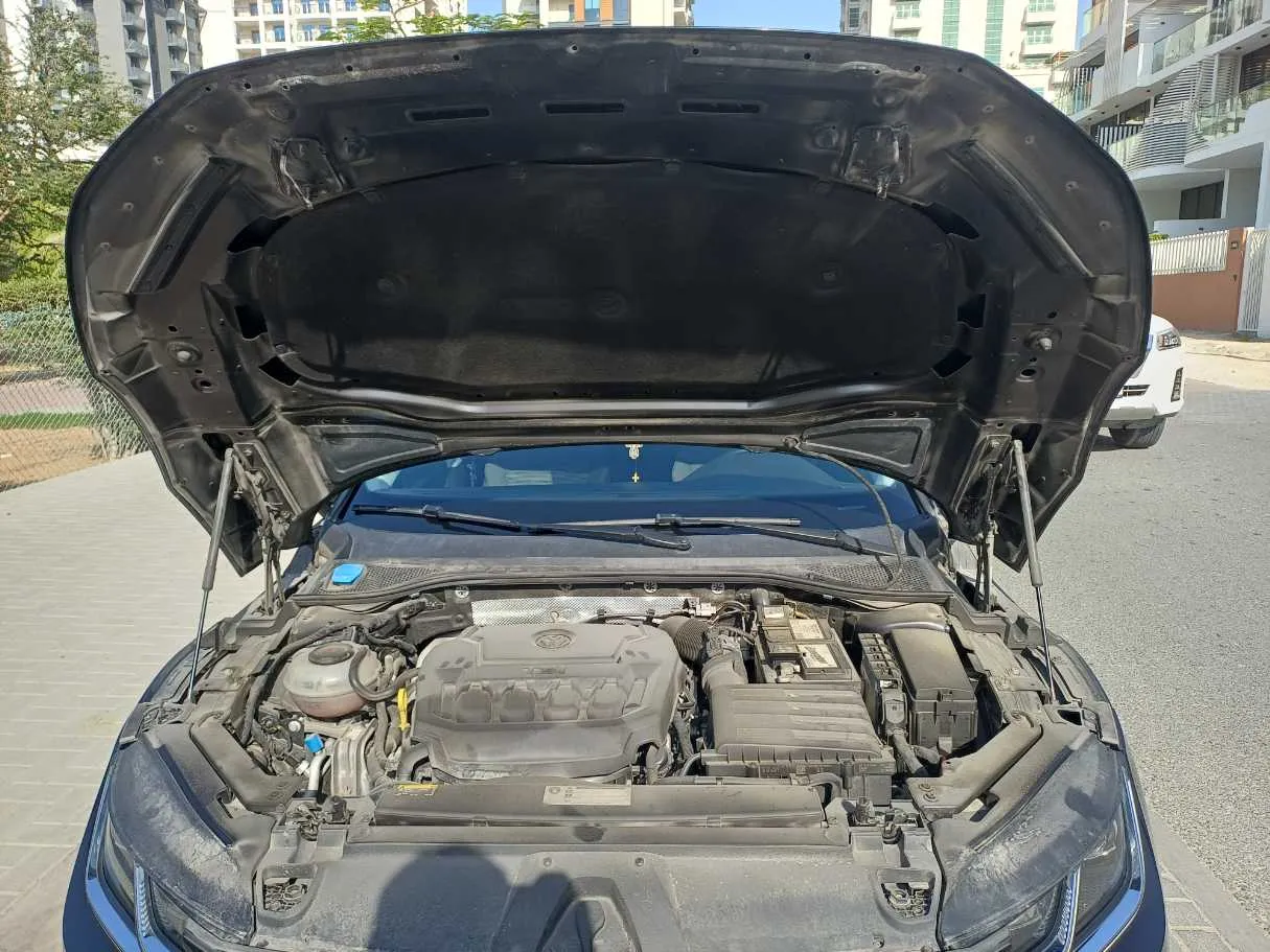 Car image 23