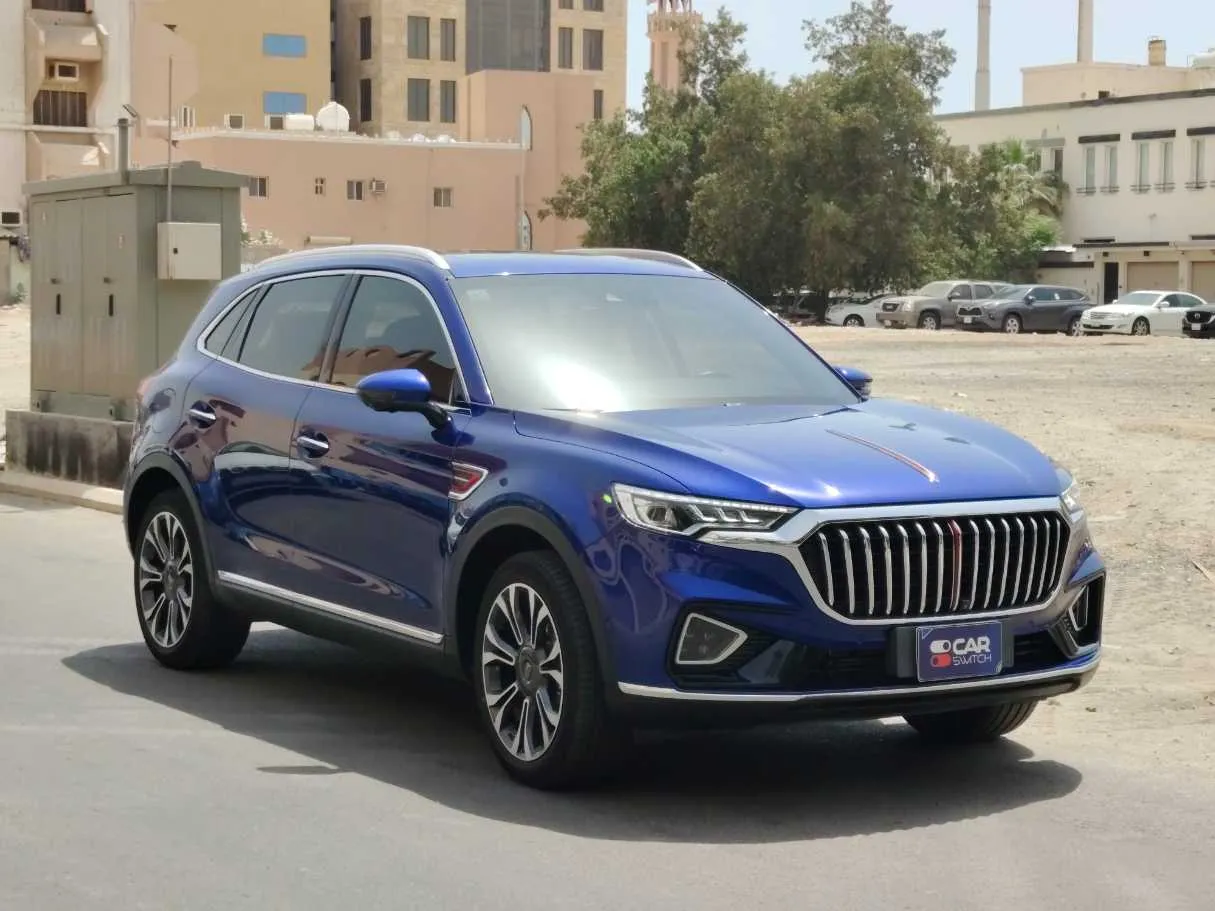 Car image 3