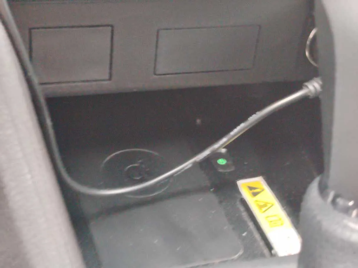 Car image 23
