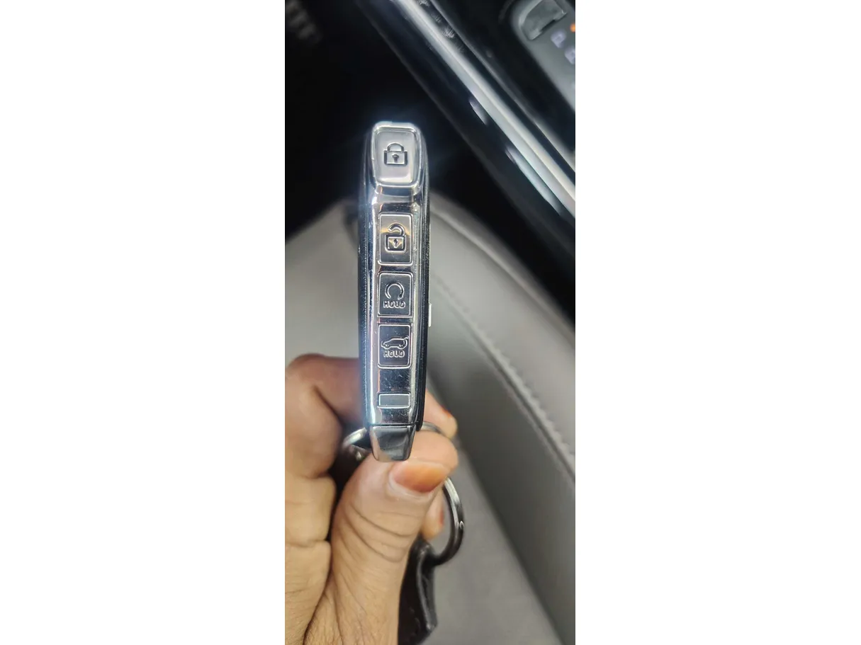 Car image 31