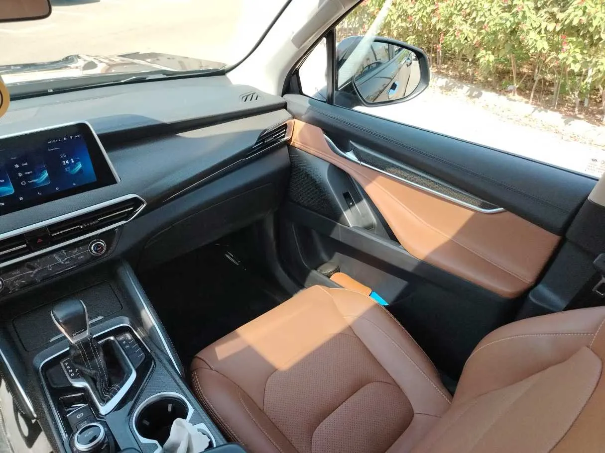 Car image 31