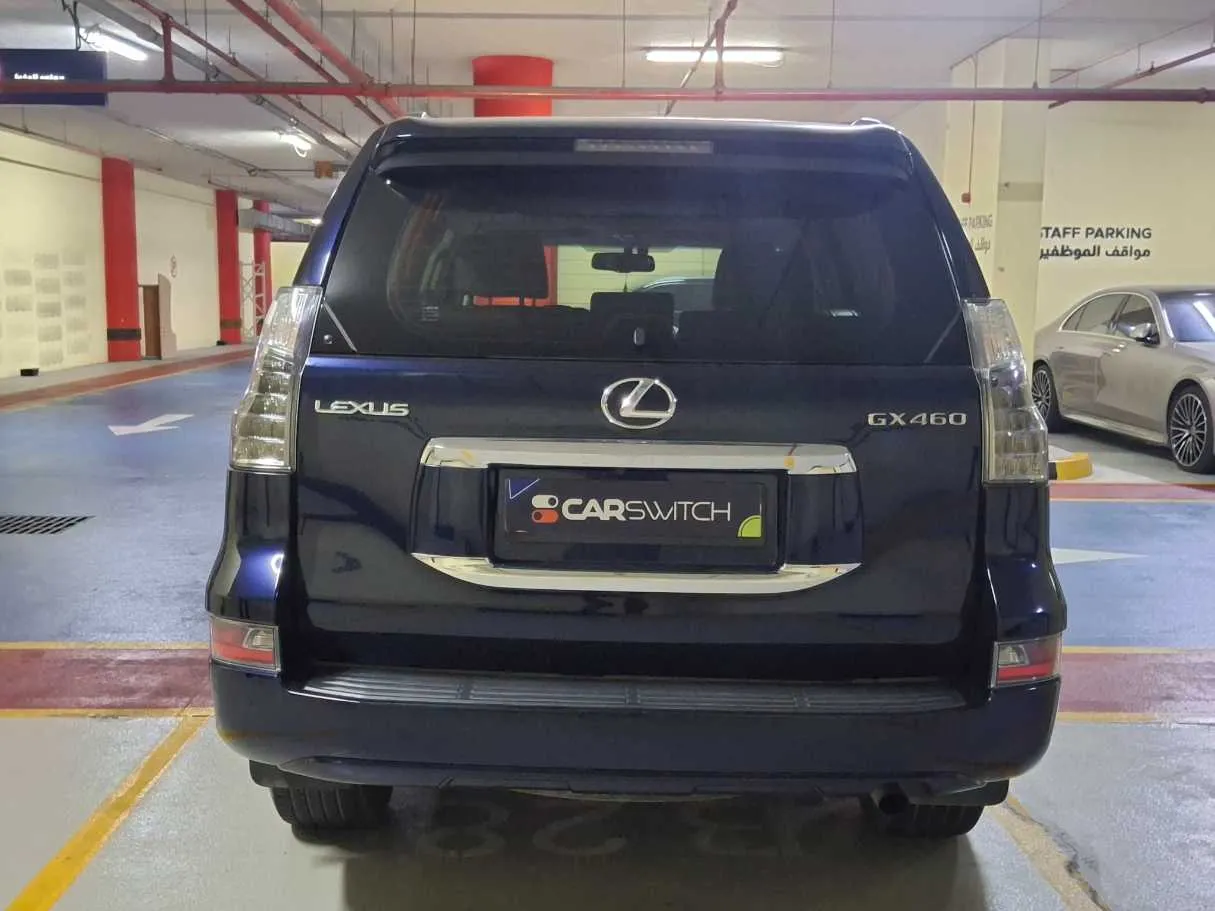 Car image 6