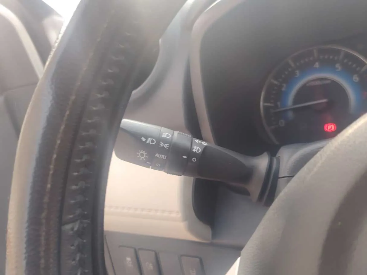 Car image 31