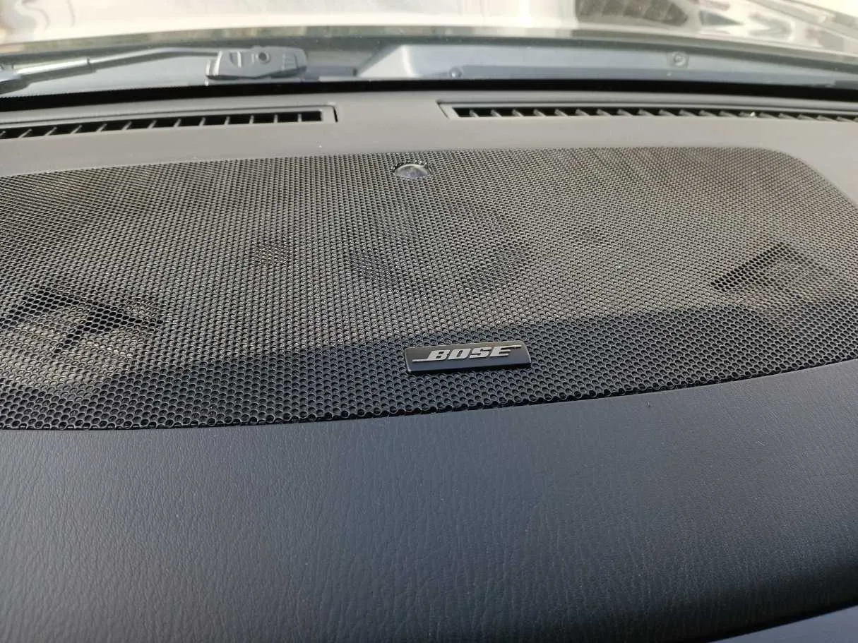 Car image 22