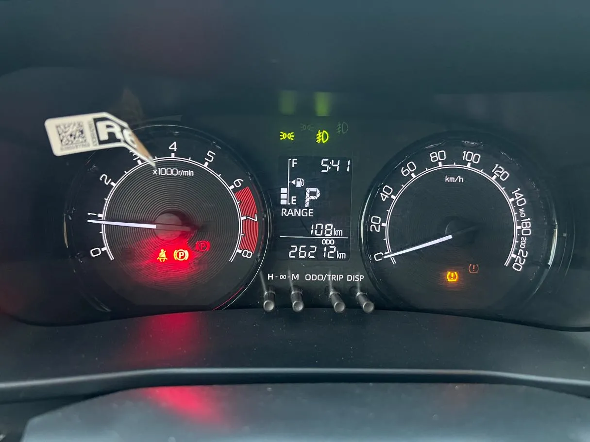Car image 21