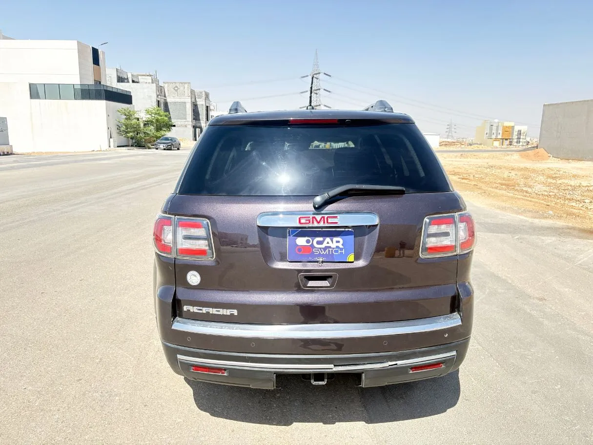 Car image 6