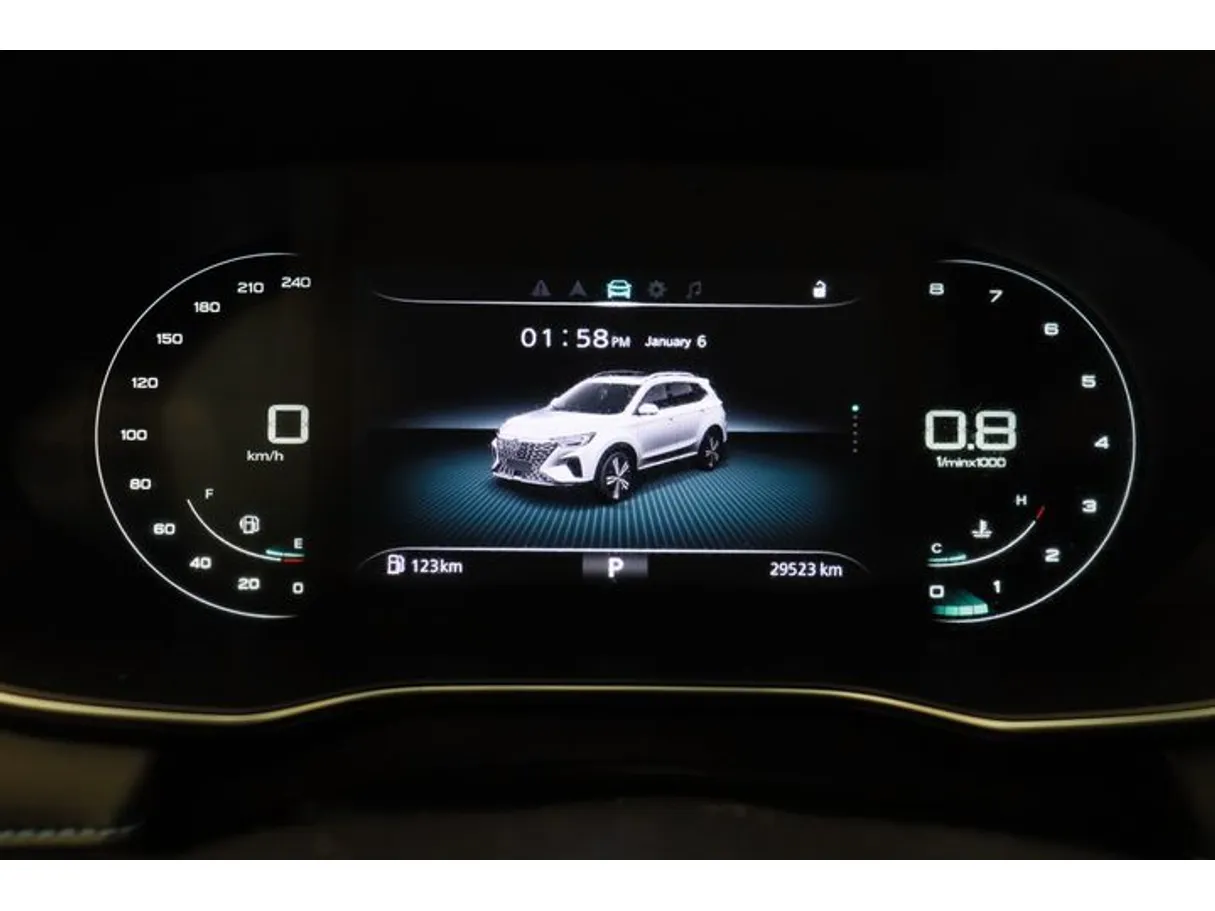 Car image 6