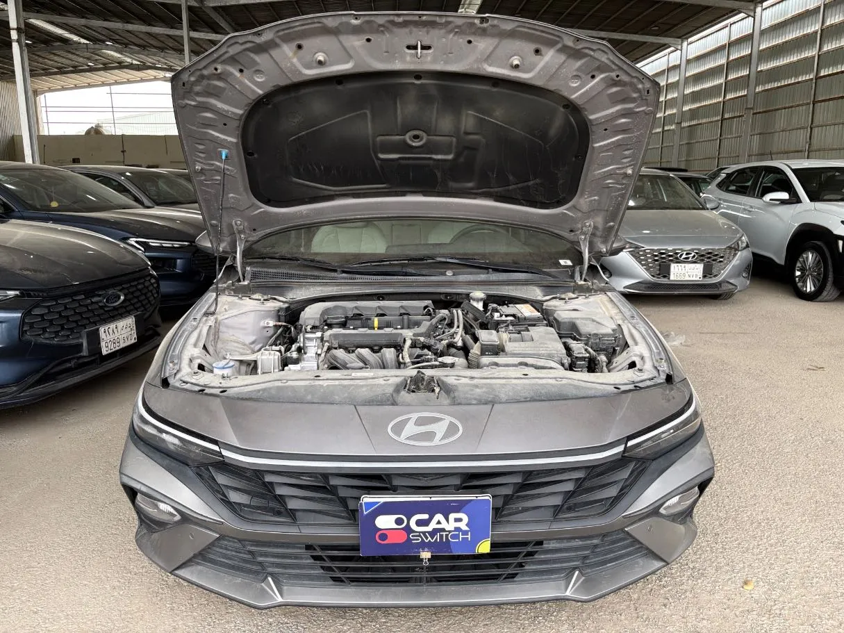 Car image 21