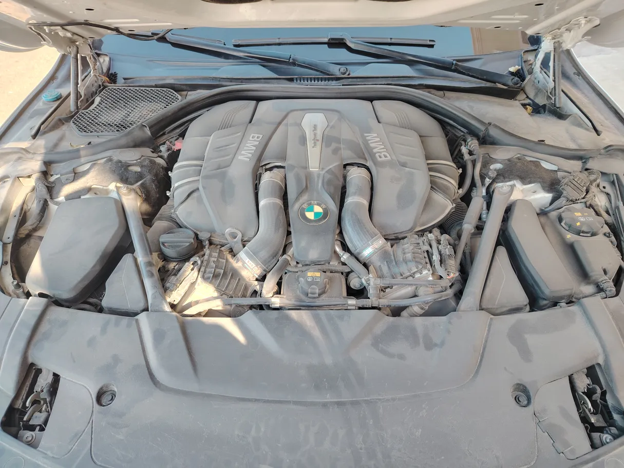 Car image 29