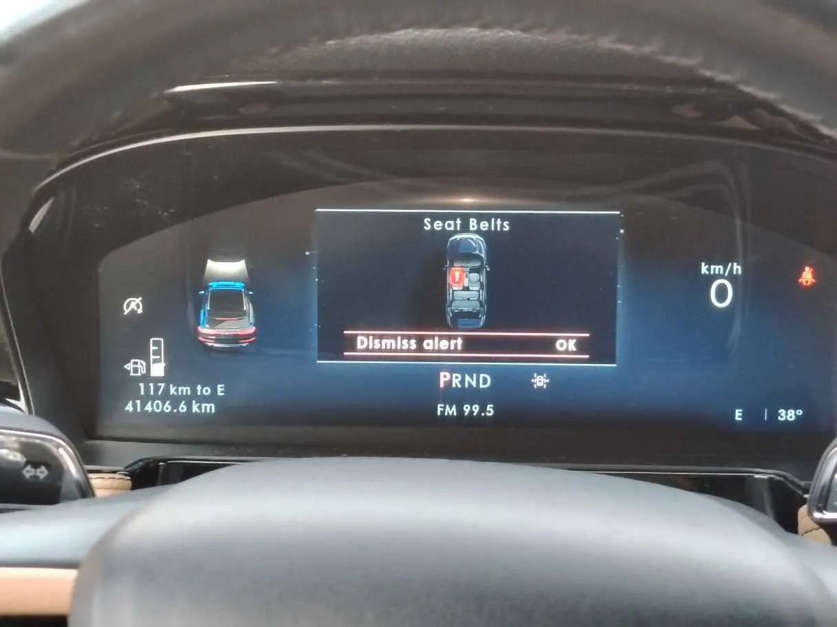 Car image 22