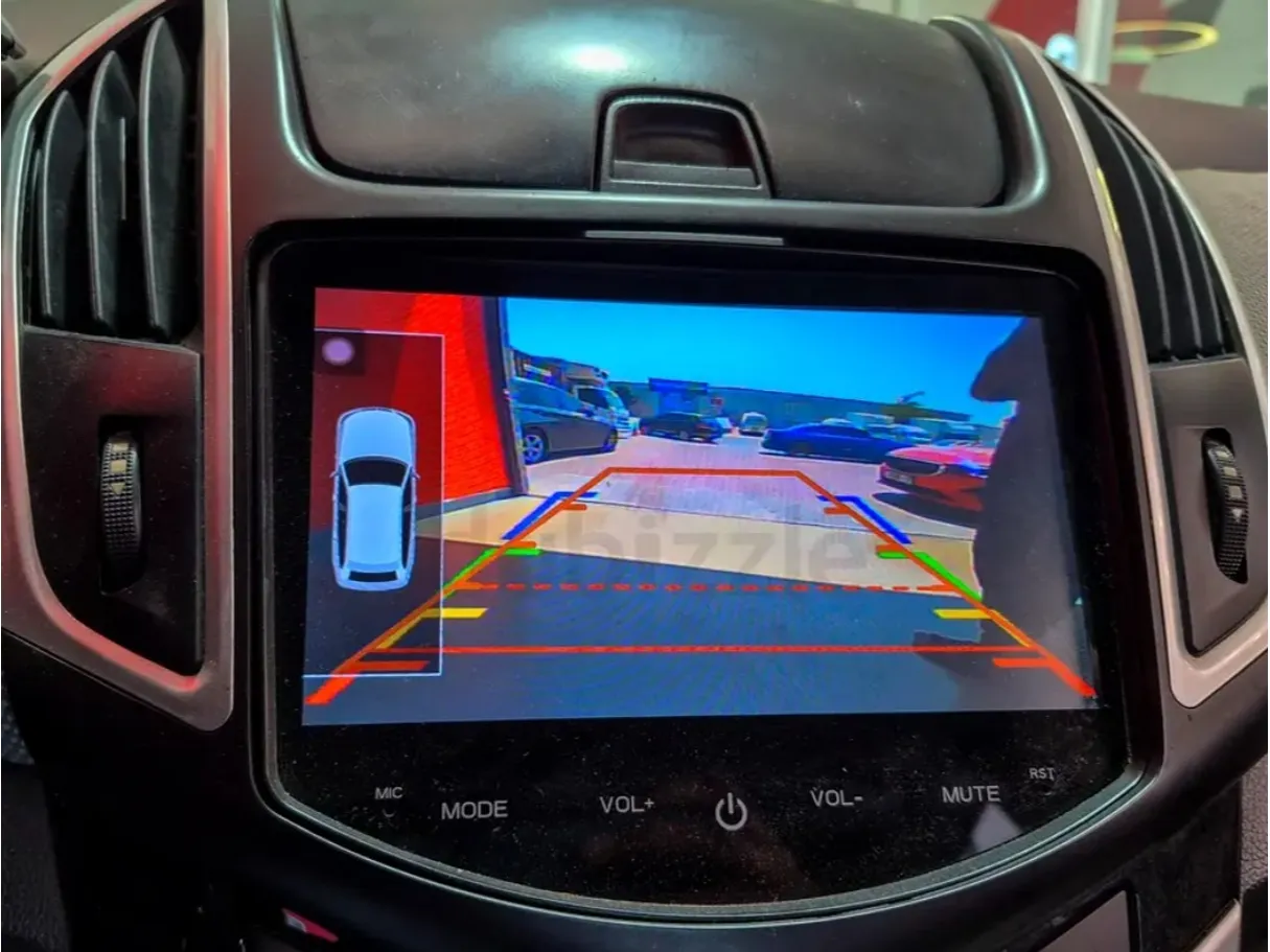 Car image 7