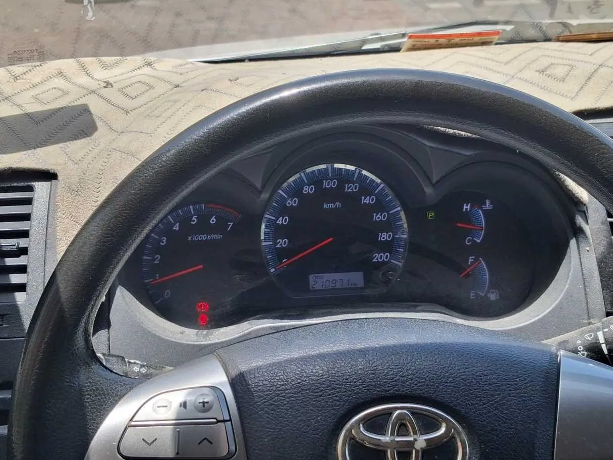 Car image 20