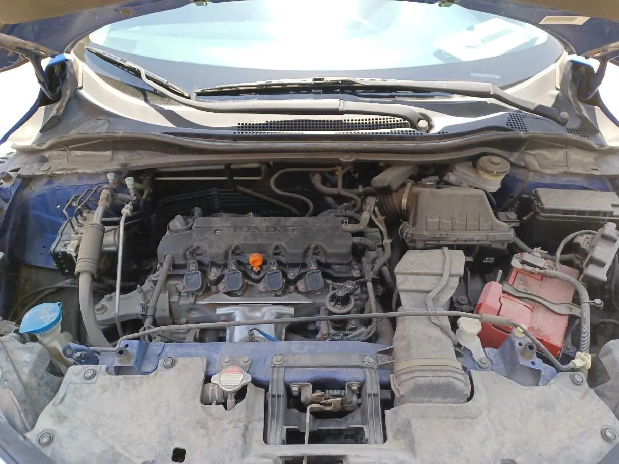 Car image 24
