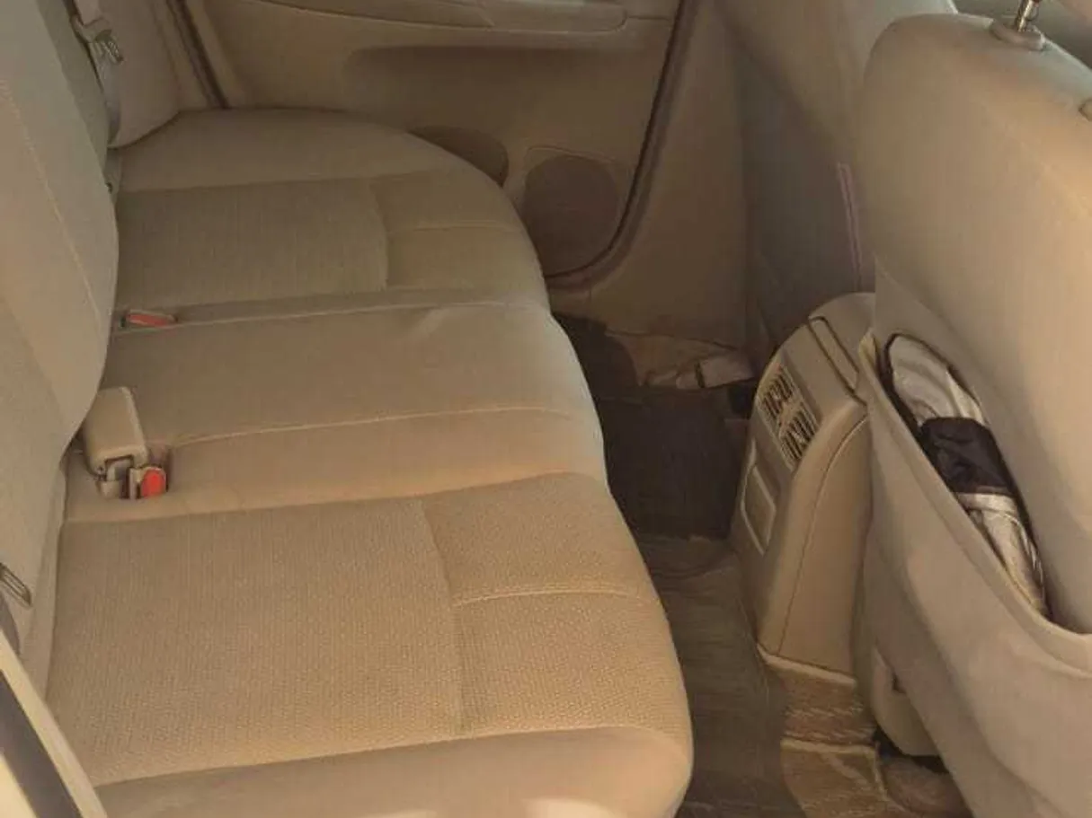 Car image 20