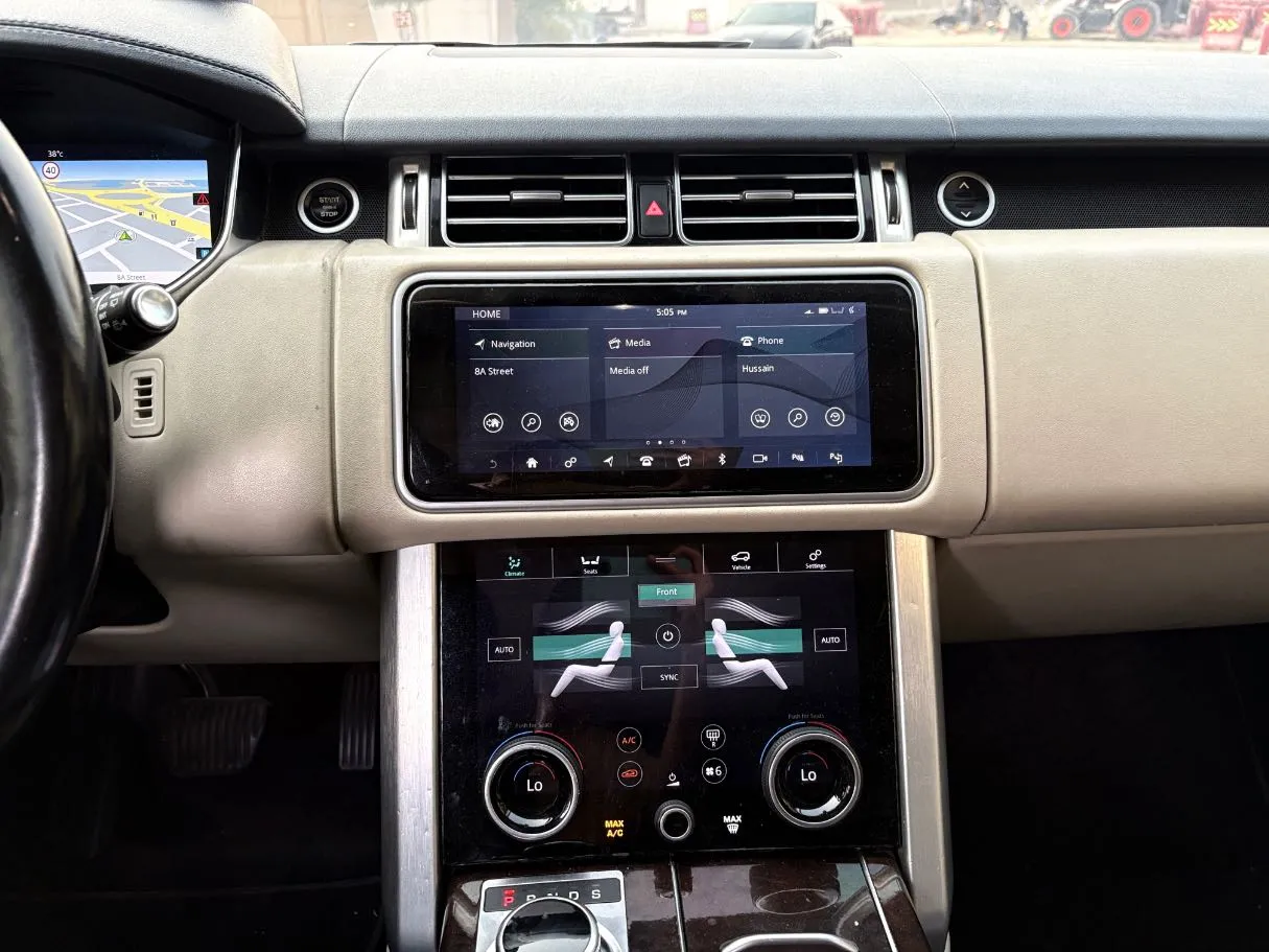 Car image 20